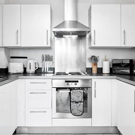 New Luxury City Centre Apartment By Azura Nights Μπέρμιγχαμ Εξωτερικό φωτογραφία